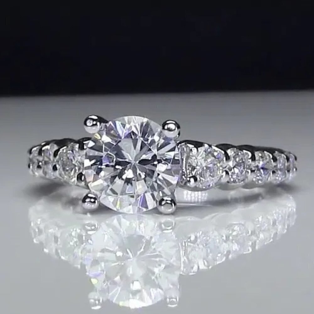 💍"Engagement Anillos Sparkling Round Cubic Silver Plated  UNVN12068 - Picture 2 of 2